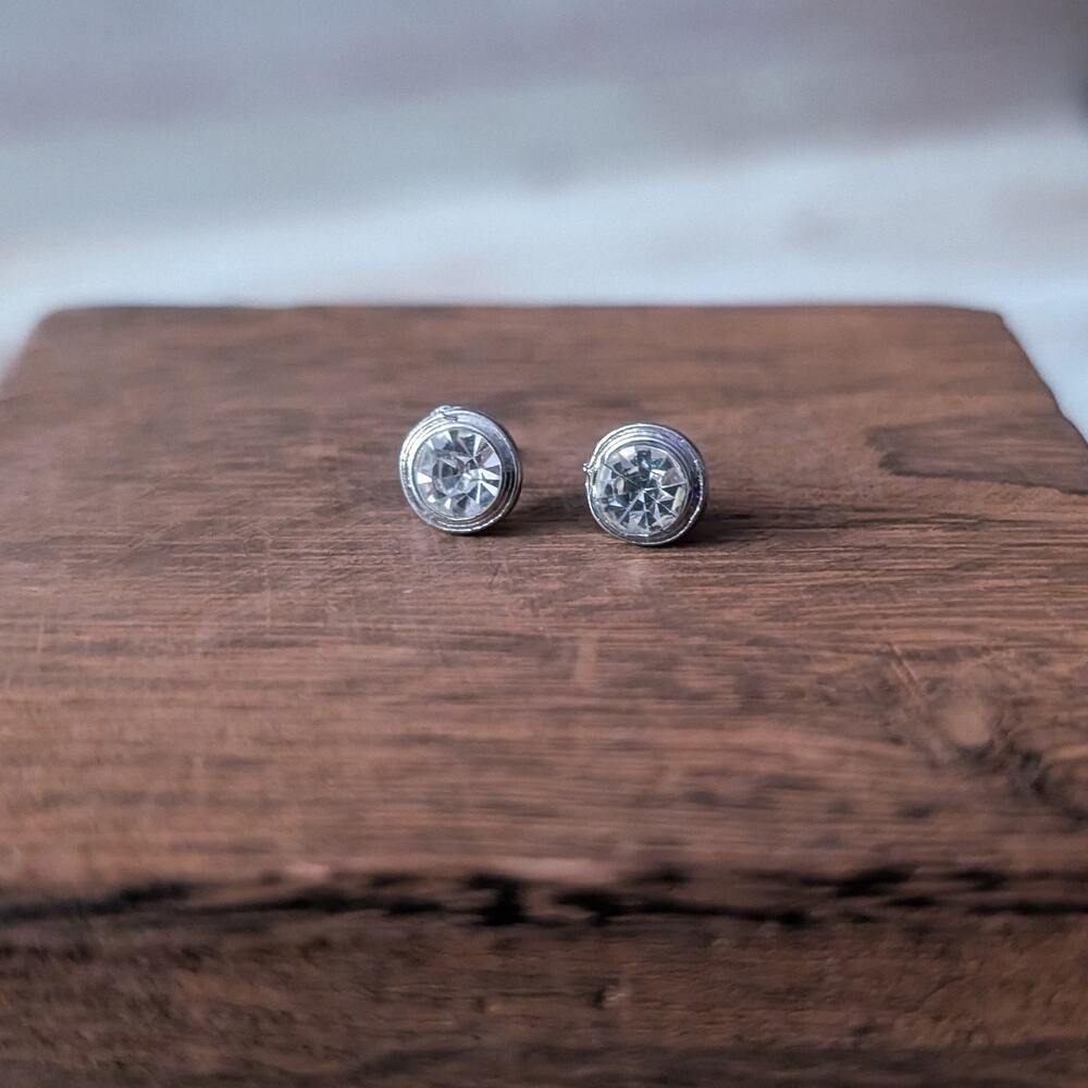 Vintage Stud Earrings - Round Clear Gem with Silver Tone Halo - 5/16"